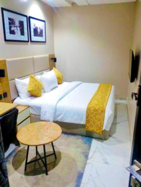 Ringruby Hotel, Oduduwa Way